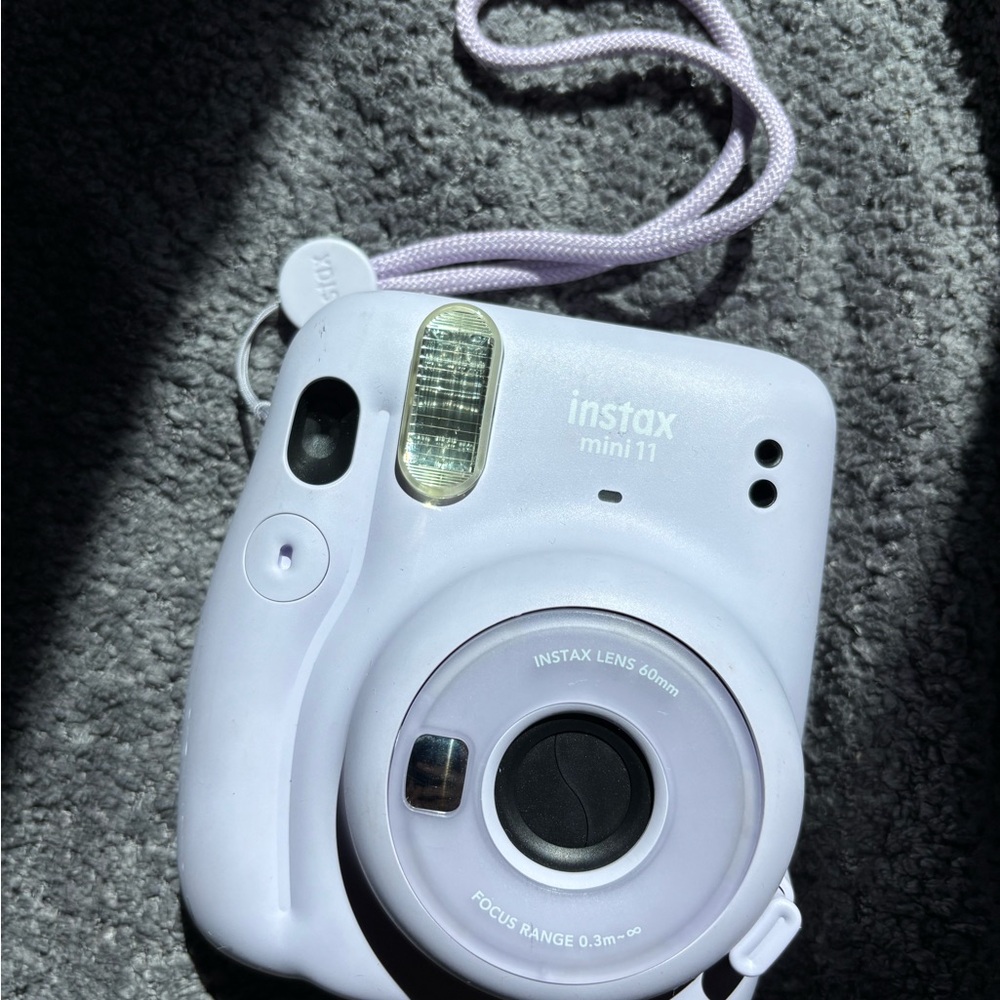 Fujifilm Instax Mini 11 Instant Camera - Lavender